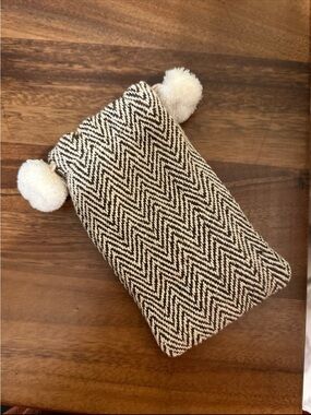 Buckhead Betties Sunglasses/Jewelry Case Sleeve Knit Pouch w/ Pom Pom Accents